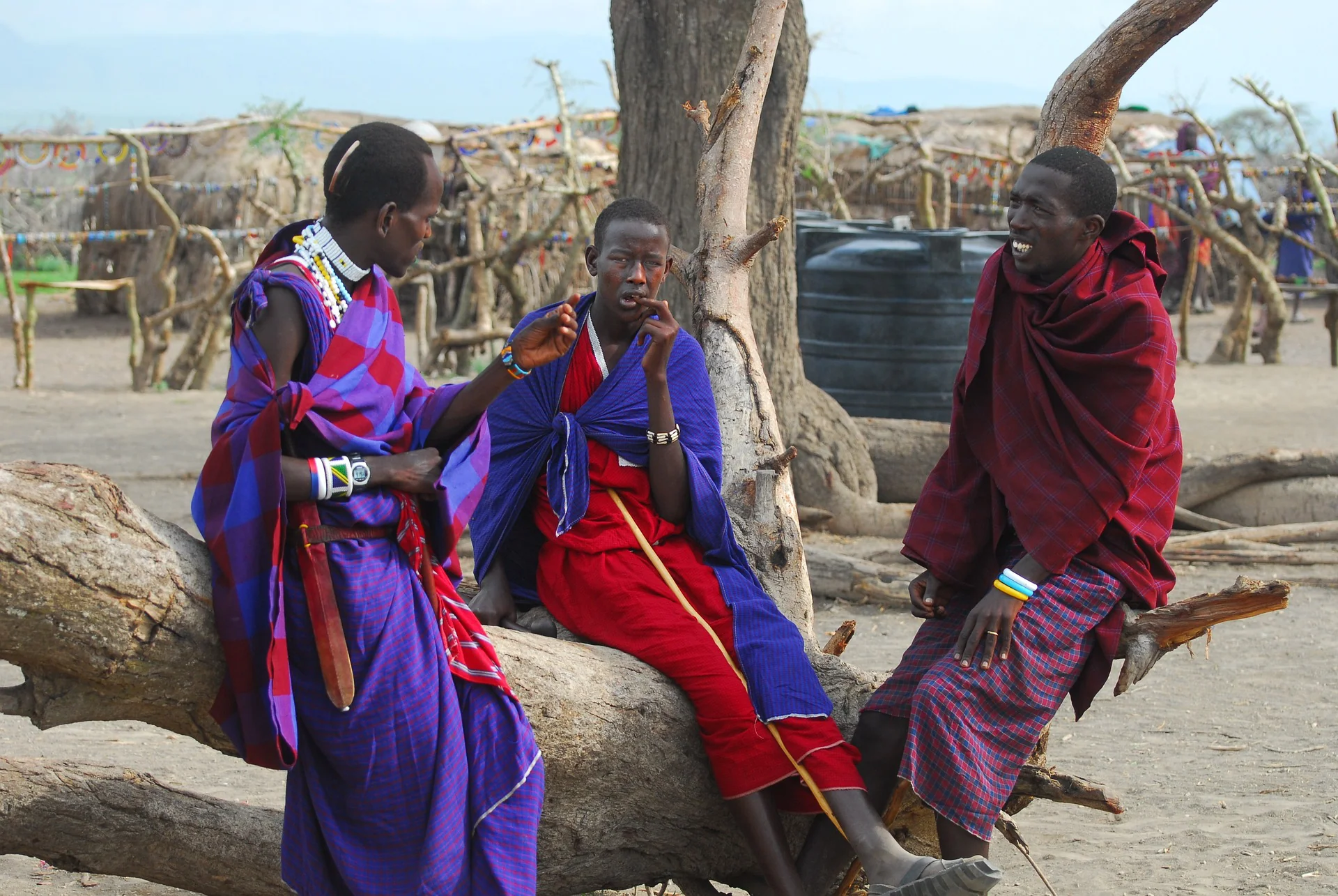 Maasai Tribe History, Language, Culture, Tradition, Religions, and More 5 Maasai Clothing